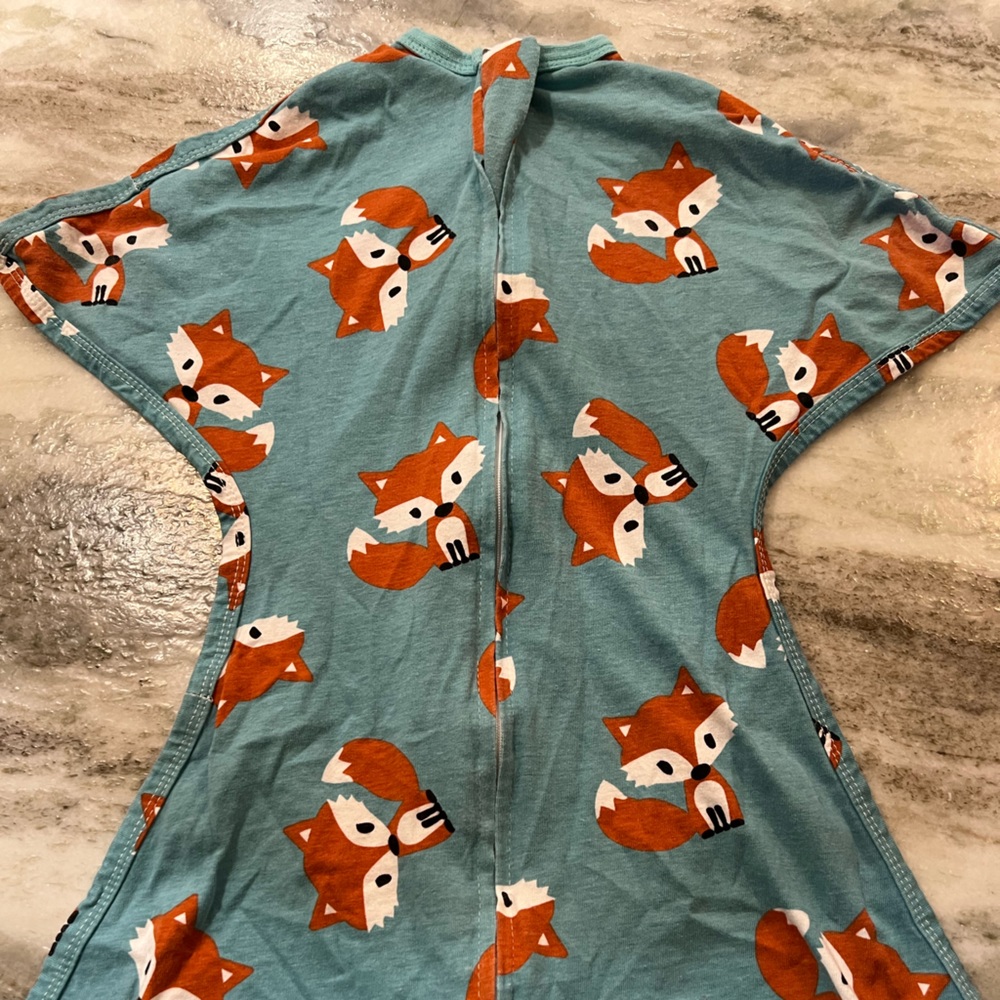 Zippadee Zip Sleep sack. Size small. 4-8 months.